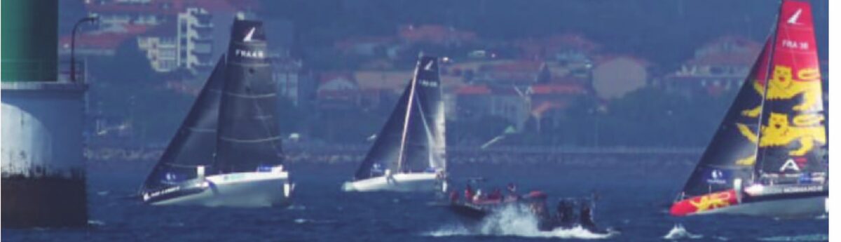 La flota de La Solitaire du Figaro Paprec navegando en Vigo