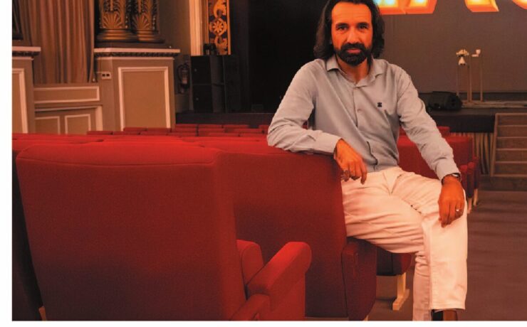 Miguel Lago en el teatro García Barbón de Vigo