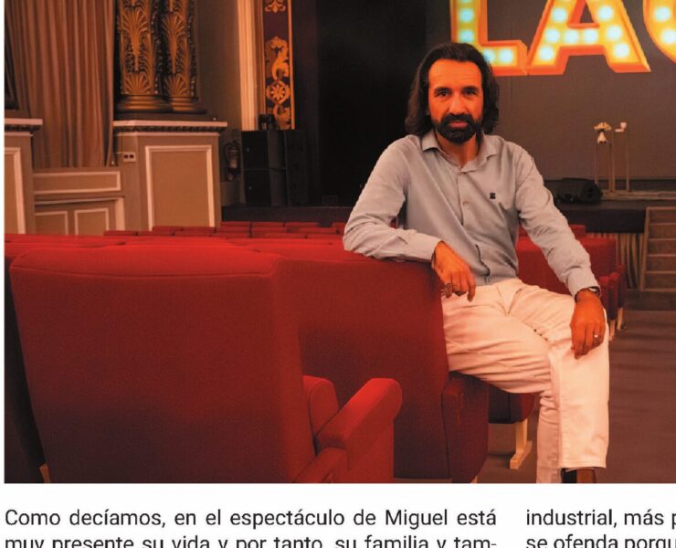 Miguel Lago en el teatro García Barbón de Vigo