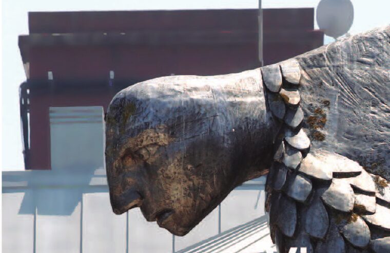 El Sireno, escultura de Francisco Leiro en la Puerta del Sol de Vigo
